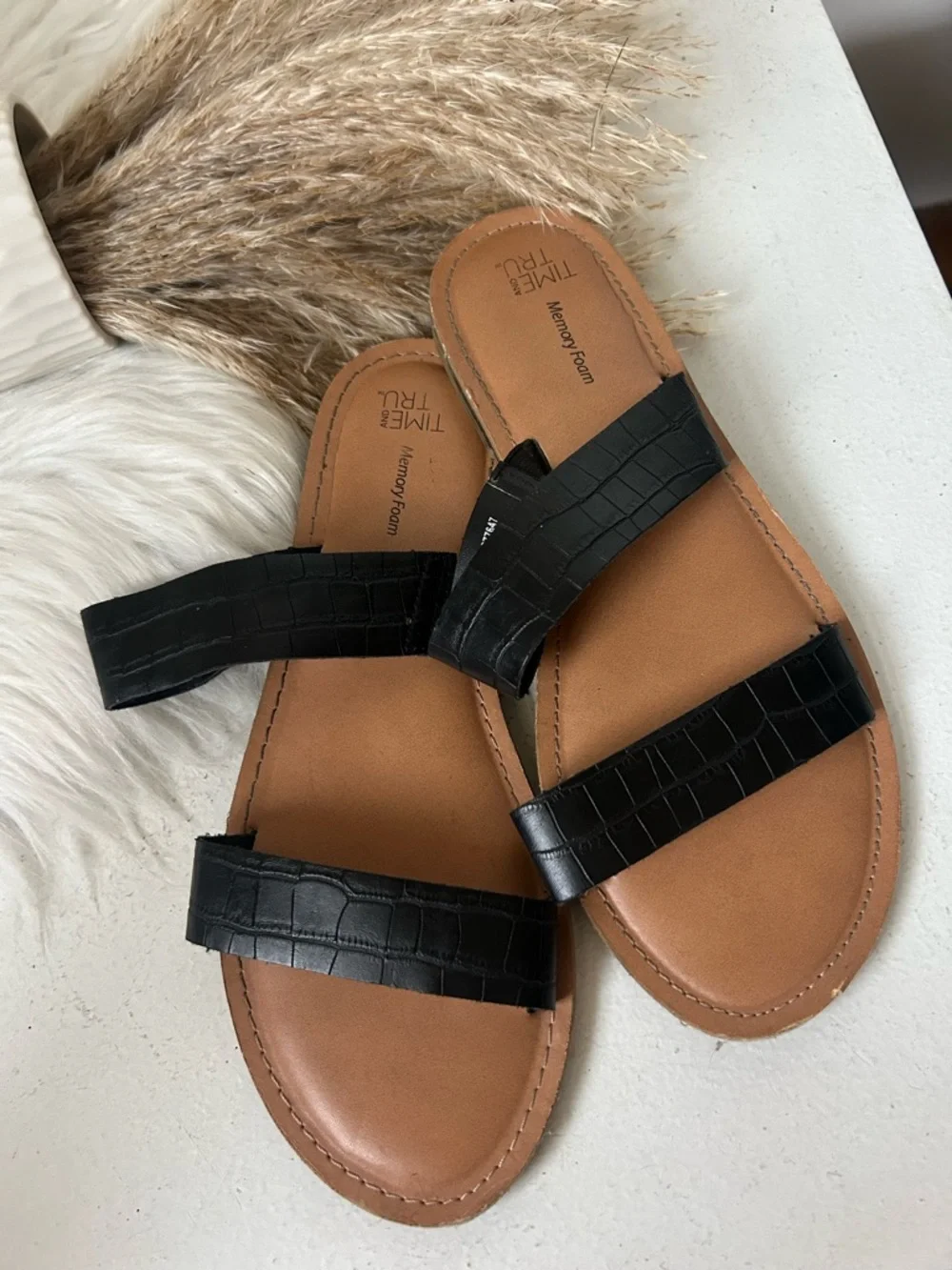 Time and Tru Black Croc-Embossed Double Strap Slide Sandals with Tan Footbed 8